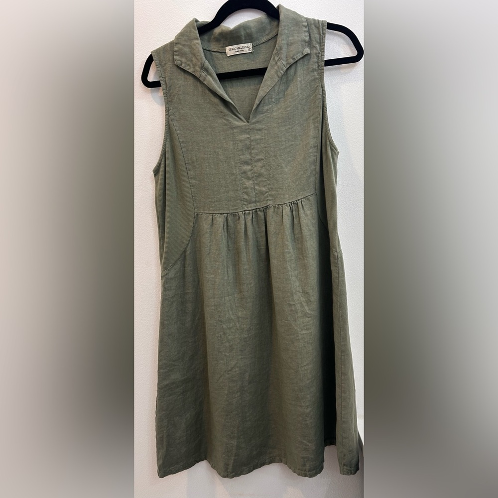 Sleeveless Green Linen Dress